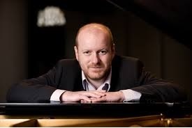 Concert 5, Daniel Tong